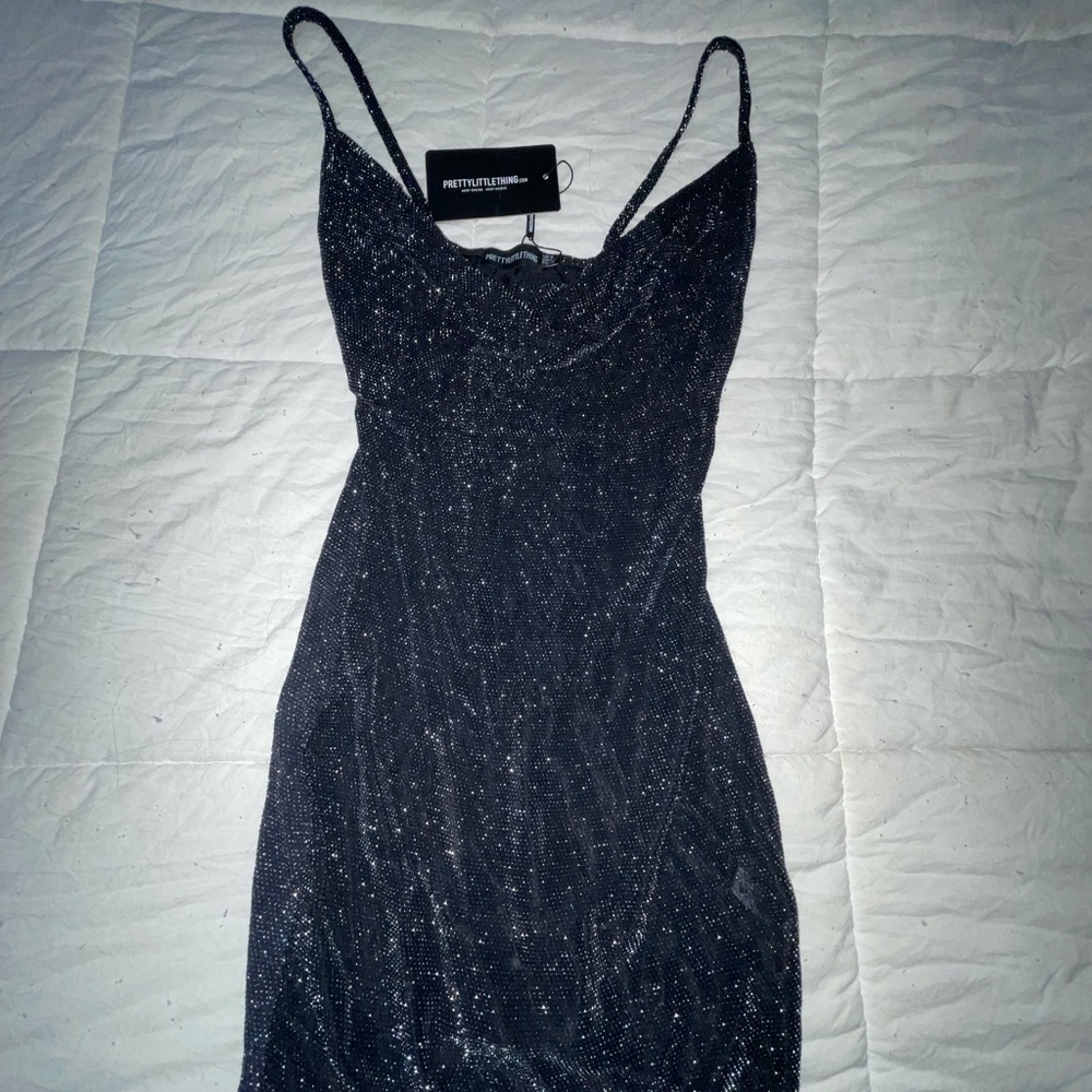 Sparkly Mini Party Dress 🍾🖤